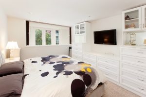 88 King 106 Bedroom 1
